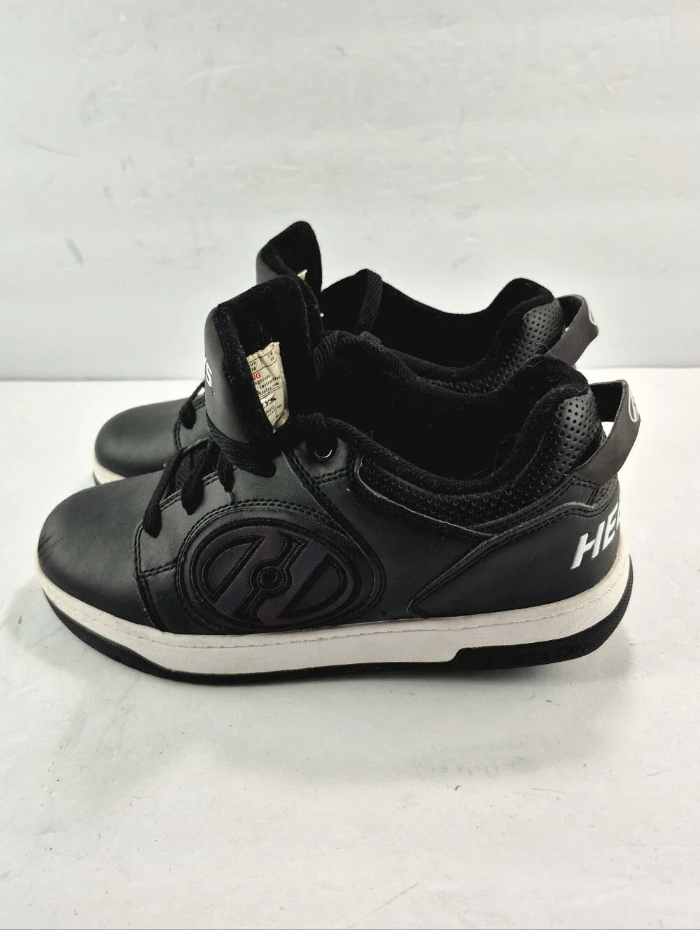 Heelys Voyager Black Reflective Skate Shoes Sneakers Youth Size 6 Y2k Unisex